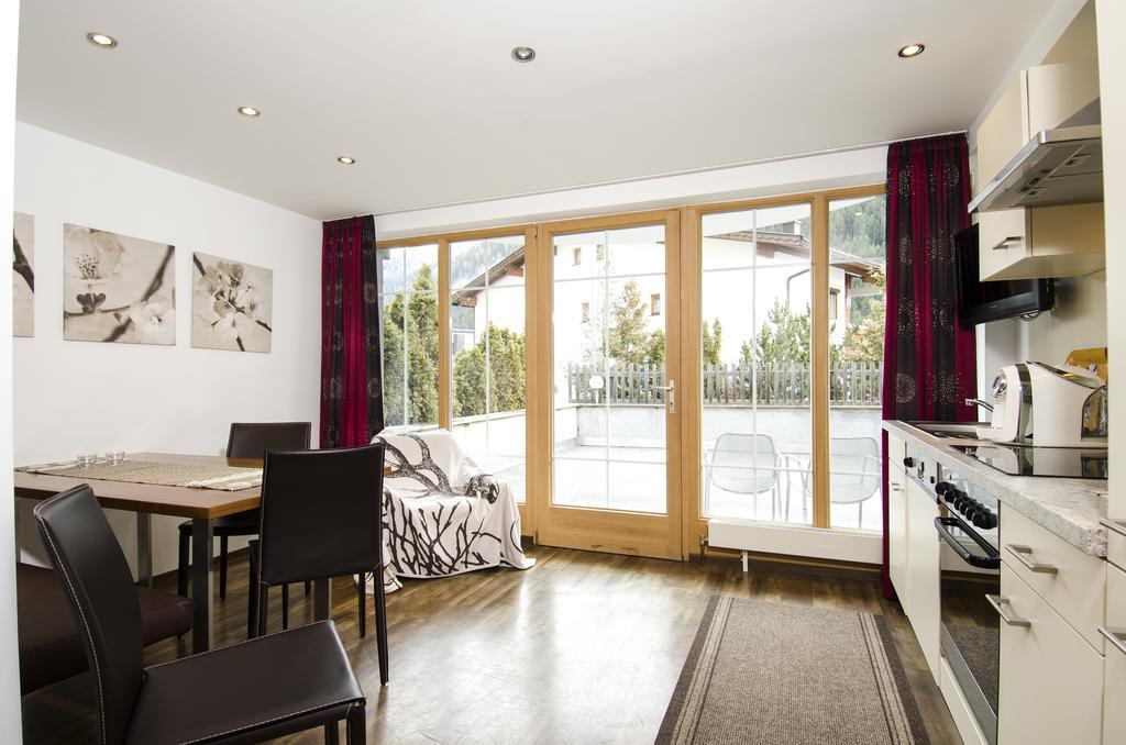 Ambiente Appartements Ischgl Exterior foto